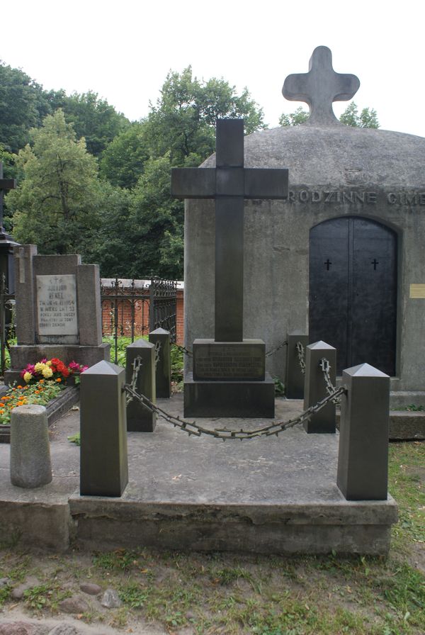 Tombstone of Stefania Oskierczyn, Ross cemetery, as of 2013