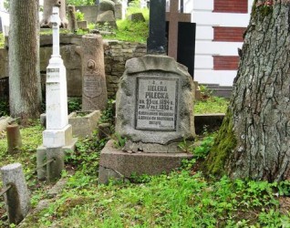 Nagrobek Heleny Pileckiej, cmentarz na Rossie w Wilnie, stan z 2013