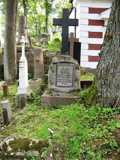 Tombstone of Helena Pilecka, Rossa cemetery in Vilnius, as of 2013