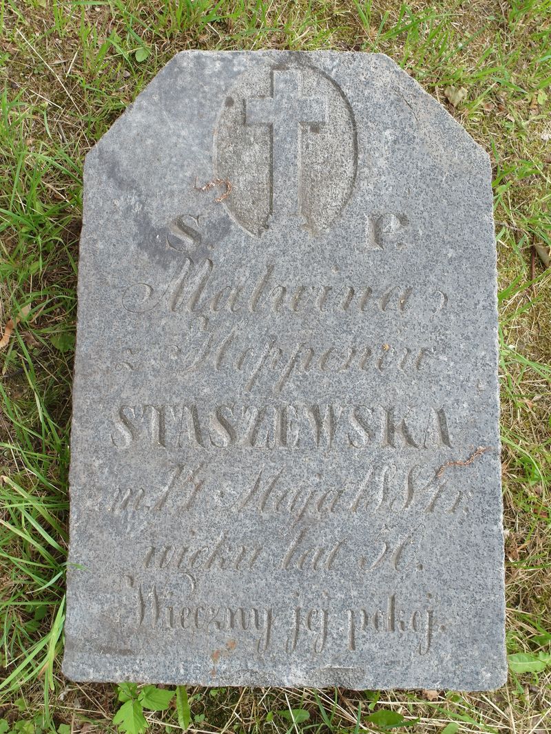 Tombstone of Malwina Staszewska, Rossa cemetery in Vilnius, state of 2013
