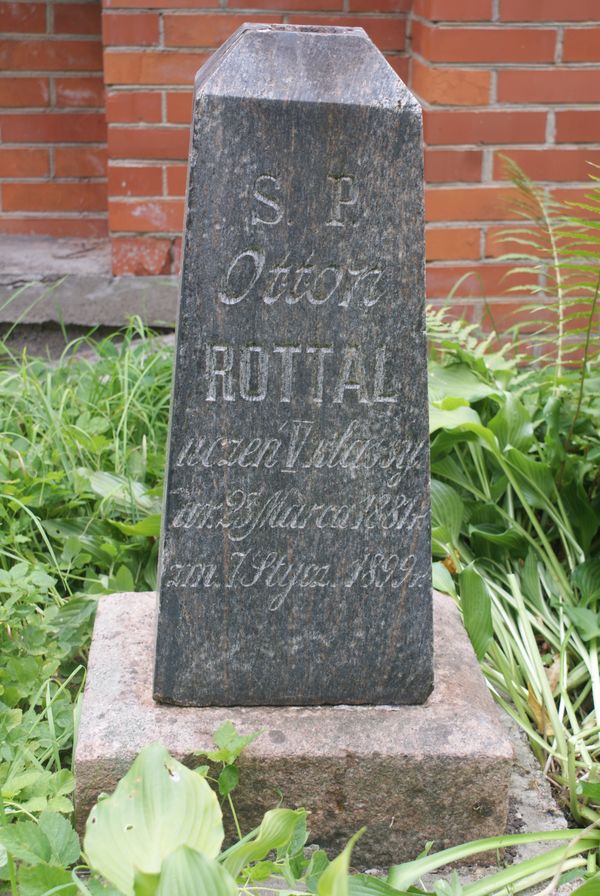 Tombstone of Otto Rottal, Ross Cemetery, as of 2013