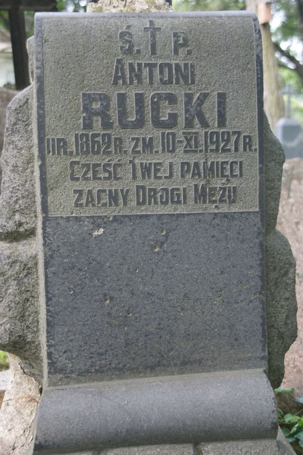Tombstone of Antoni Rucki, Na Rossie cemetery in Vilnius, as of 2013