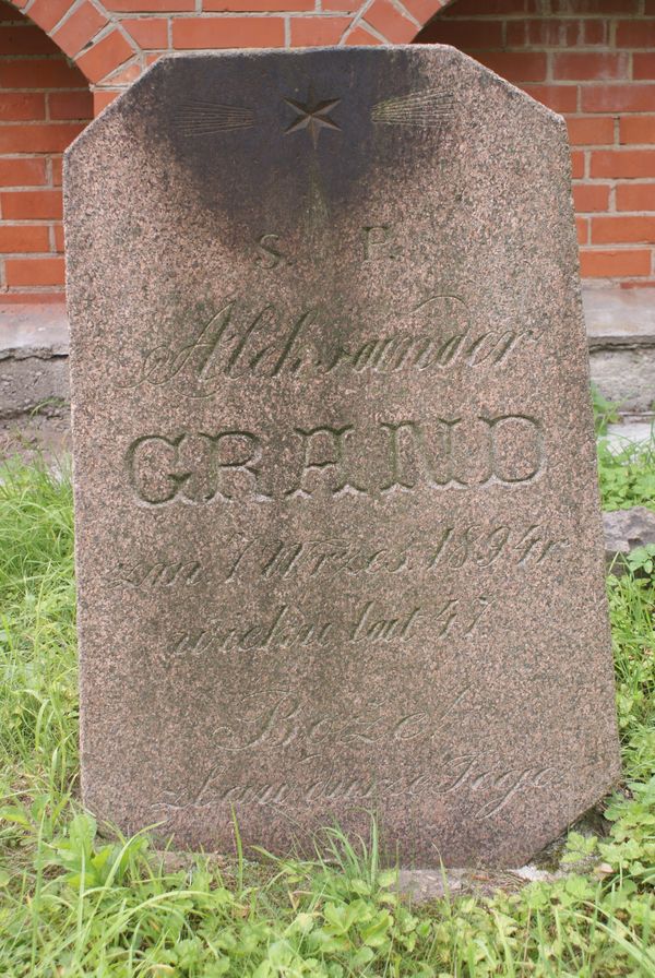 Tombstone of Alexander Grand, Ross cemetery, state of 2013