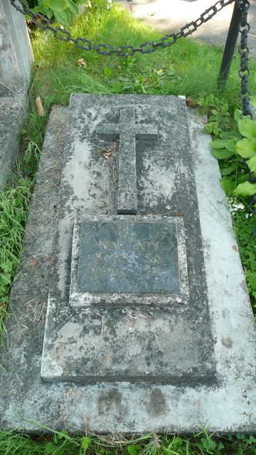 Tombstone of Wincenty Kulesza, Rossa cemetery in Vilnius, state before 2013