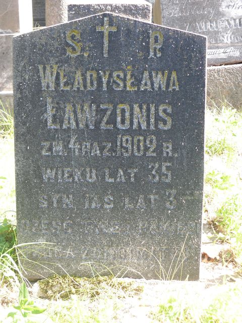 Tombstone of Jan and Wladyslawa Lavzonis, Rossa cemetery in Vilnius, state before 2013