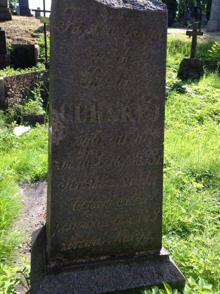 Fragment nagrobka Pauliny Górskiej, cmentarz na Rossie, stan z 2013 roku