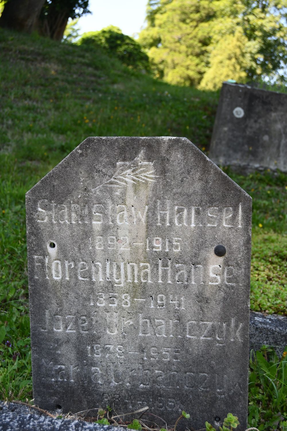 Fotografia przedstawiająca Tombstone of the Hansel, Urbańczyk and Wojniak families