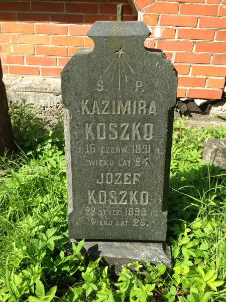 Tombstone of Kazimira and Jozef Koszko, Ross cemetery, state of 2013