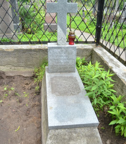 Nagrobek Ludwiki Gorżałkównej i Stanisławy Pietraszkiewiczówny, cmentarz na Rossie w Wilnie, stan z 2013