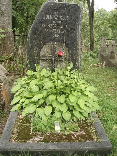 Tombstone of Juliusz Kłos, Na Rossie cemetery in Vilnius, as of 2013