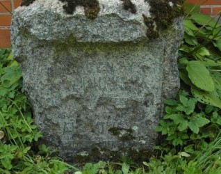 Nagrobek Magdaleny i Wincentego Malinowskich, cmentarz na Rossie, stan z 2013 roku