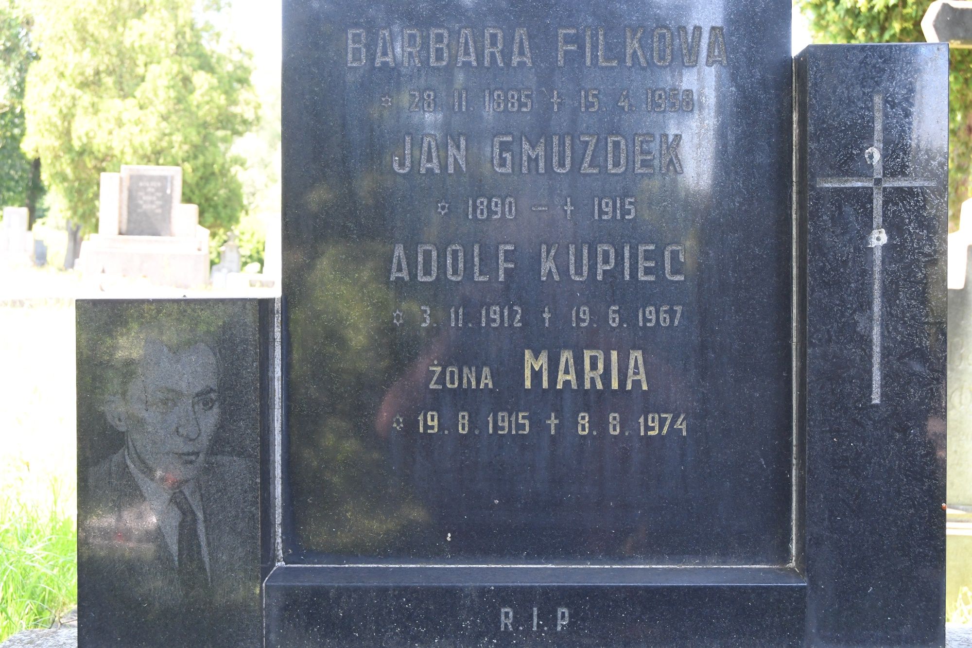 Fotografia przedstawiająca Tombstone of the Filkova, Gmuzdek and Kupiec families