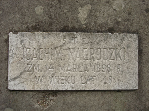 Inskrypcja grobowca rodziny Nagrodzkich, cmentarz Na Rossie w Wilnie, stan z 2013