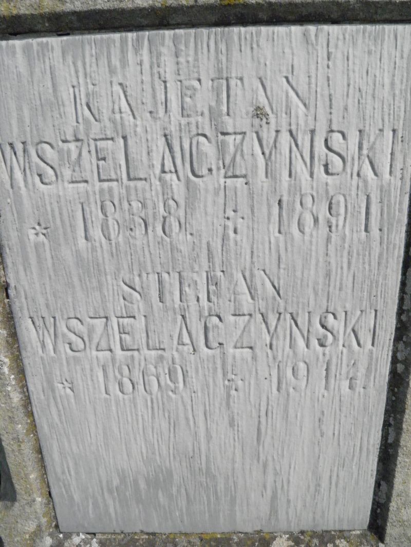 Fragment of the tombstone of Kajetan and Stefan Wszelaczynski, Ternopil cemetery, as of 2016.