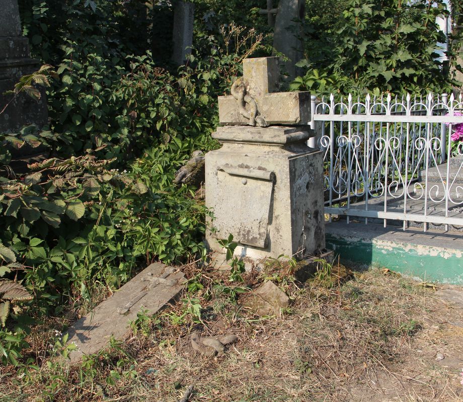Tombstone of Sabina Wierzbicka, Tarnów cemetery, state of 2016