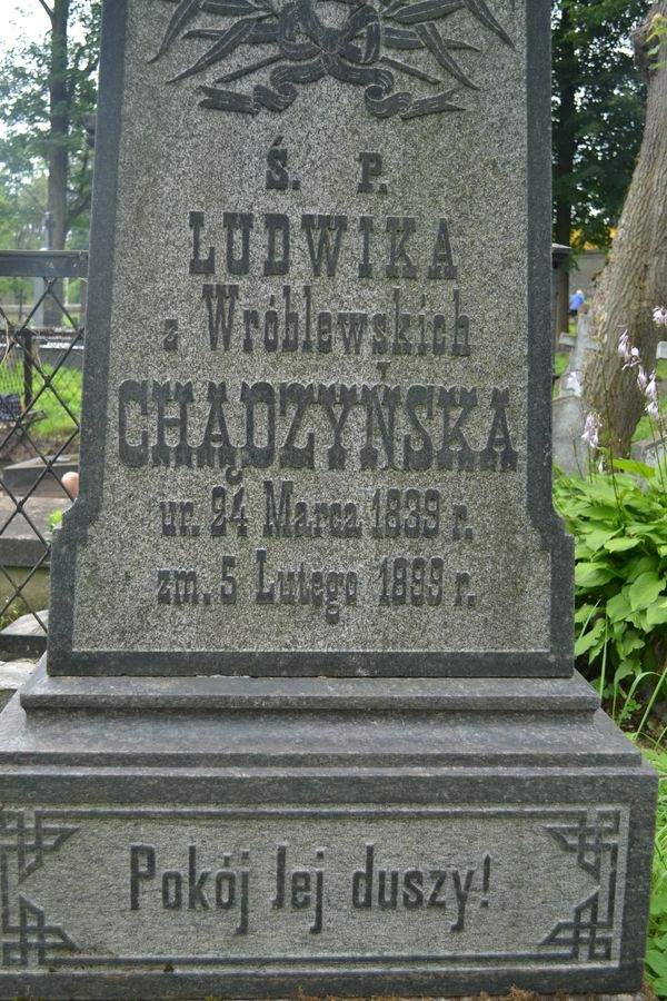 Inscription on the gravestone of Ludwika Chądzyńska, Rossa cemetery in Vilnius, as of 2013