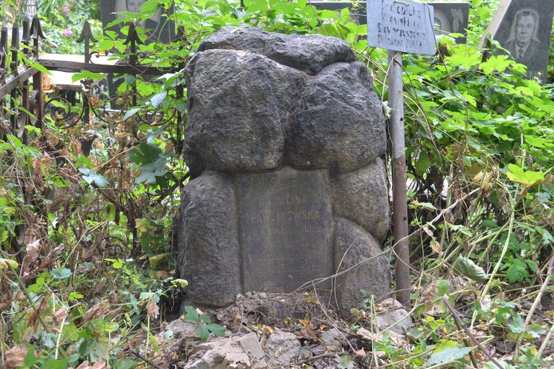 Tombstone of Karolina Pawlikowska