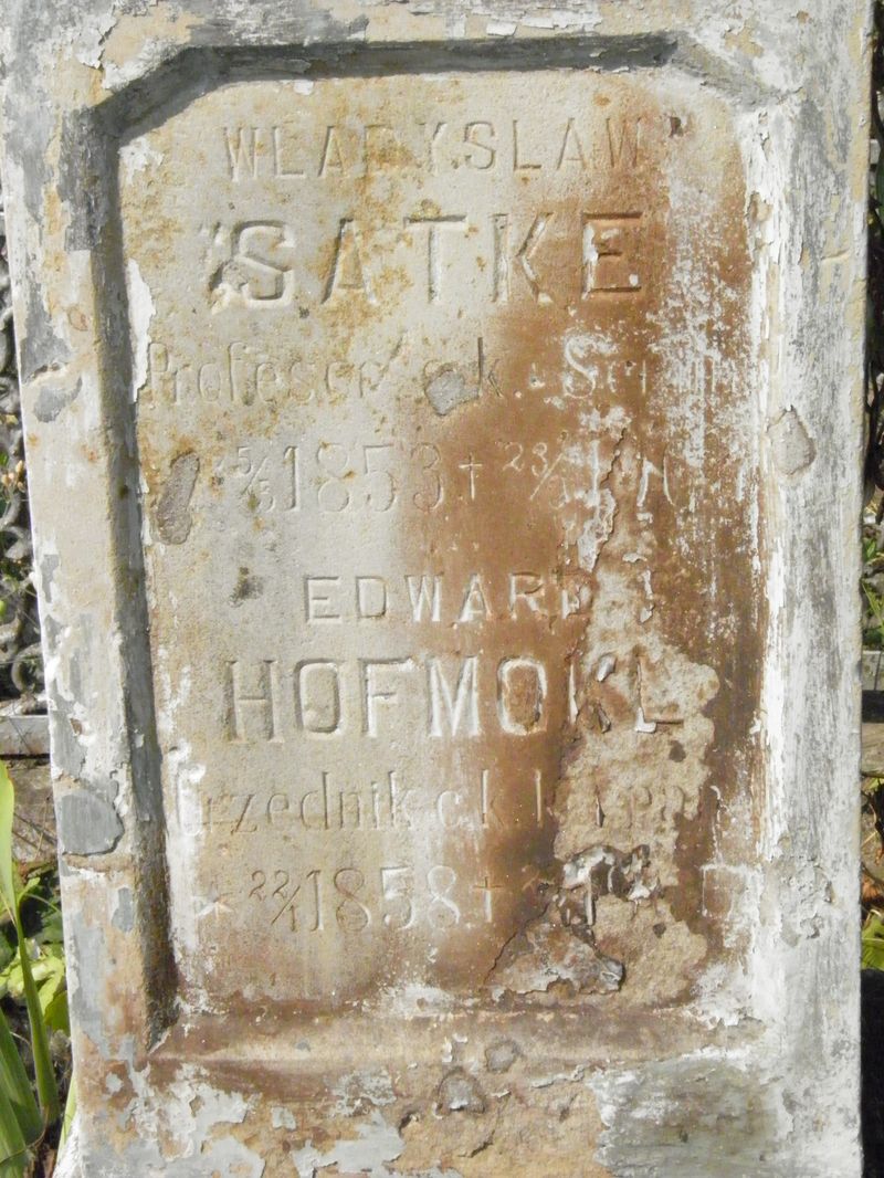 Fragment of the tombstone of Edward Hofmokl and Wladyslaw Satke, Ternopil cemetery, as of 2016.
