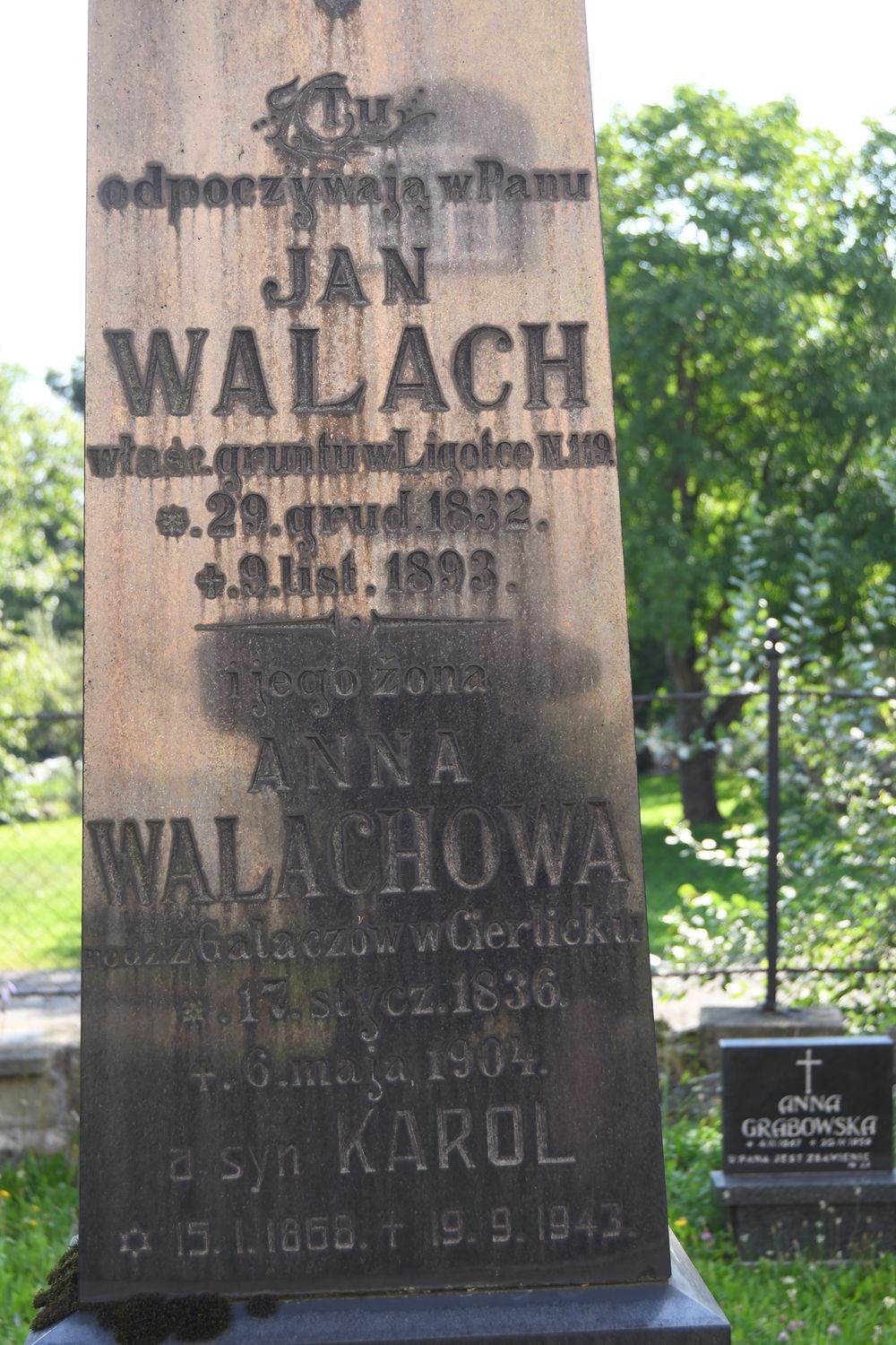 Fotografia przedstawiająca Tombstone of the Walach family