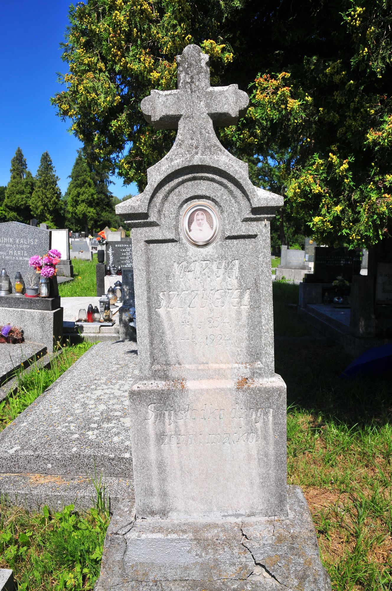 Tombstone of Maria Szczygieł, Karviná Doly cemetery, state 2022