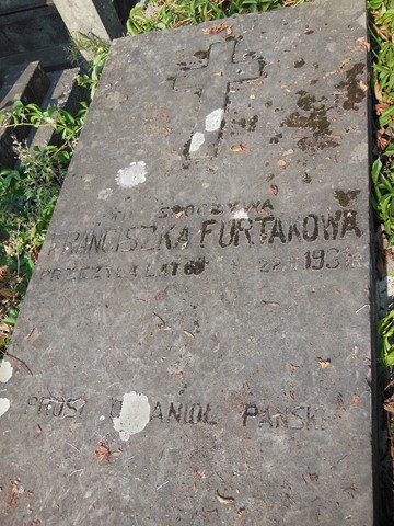 Fragment of the gravestone of Franciszka Furtak, Ternopil cemetery, as of 2016