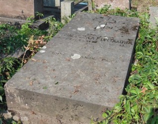 Płyta nagrobna Franciszki Furtak, cmentarz w Tarnopolu, stan z 2016 roku