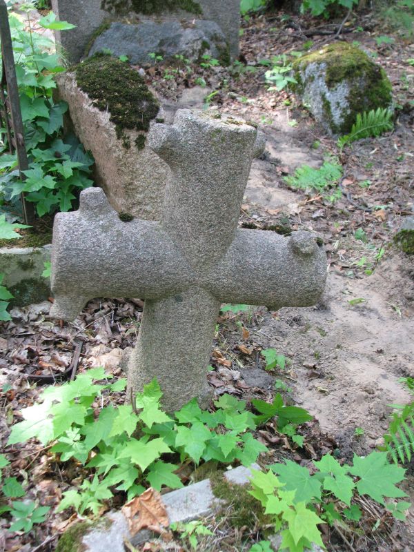 Tombstone of Jozef Kozlowski and Konstancja Ruszczyc, Ross cemetery in Vilnius, as of 2013.