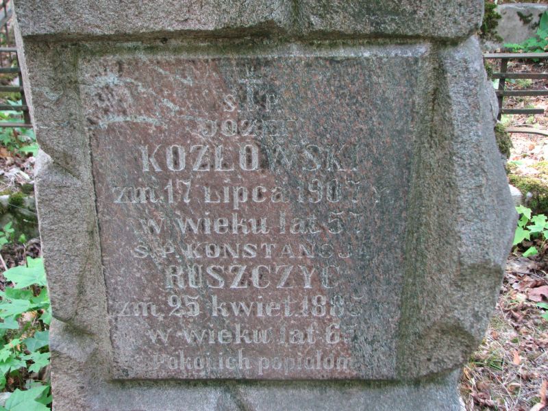 Nagrobek Józefa Kozłowskiego i Konstancji Ruszczyc, cmentarz na Rossie w Wilnie, stan na 2013 r.