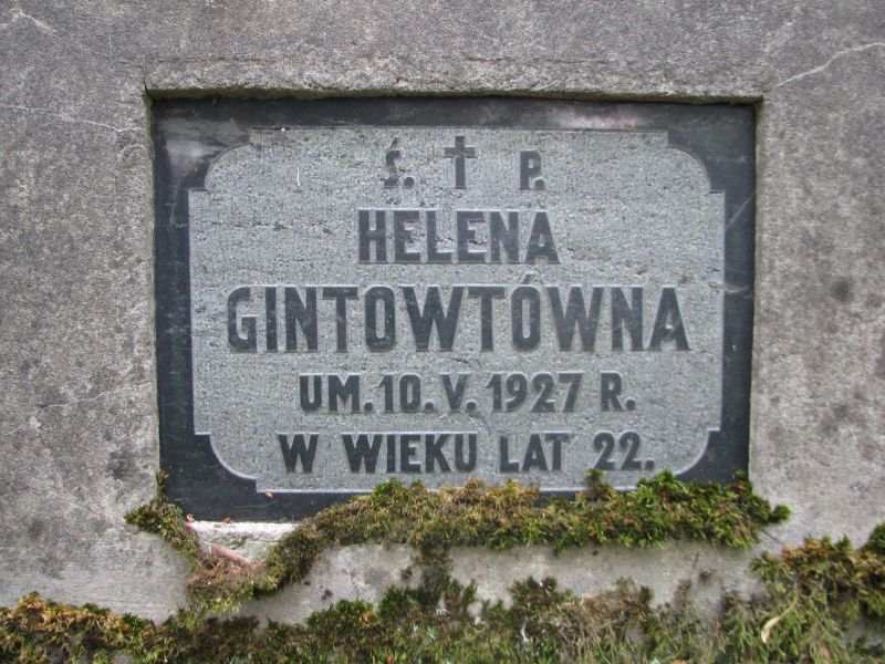 Tomb of the Gintowt family and Barbara Korzeniowska, Ross cemetery in Vilnius, as of 2013.