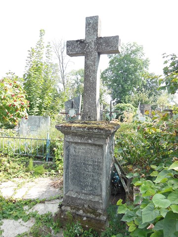 Tombstone of Nikolai Vasovich, Ternopil cemetery, state of 2016