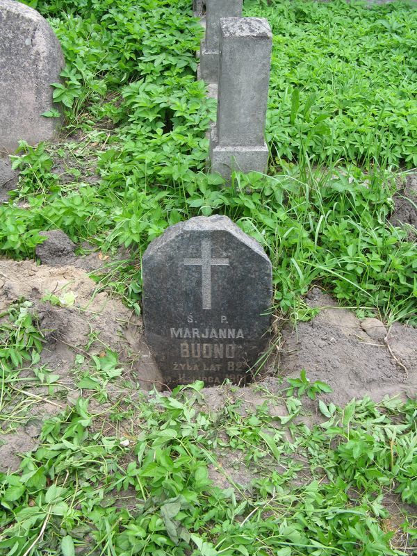 Nagrobek Marianny Budno, cmentarz Na Rossie w Wilnie, stan z 2013 roku