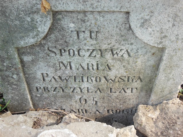 Fragment of the gravestone of Maria Pawlikowska, Ternopil cemetery, as of 2016