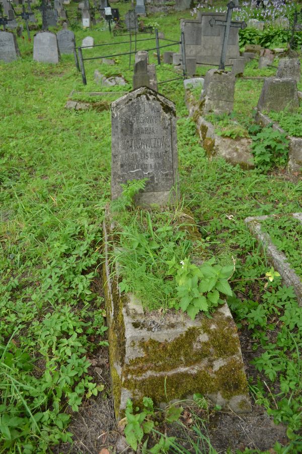 Tombstone of Maria Piotrowiczowa, Rossa cemetery in Vilnius, as of 2013