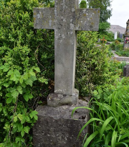 Nagrobek Malwiny Studzińskiej i Erazma Zbrożeka, cmentarz w Tarnopolu, stan z 2016 roku