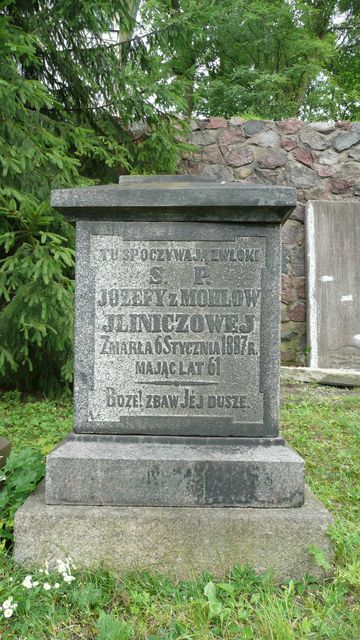 Nagrobek Józefy Jliniczowej z cmentarza na Rossie w Wilnie, stan z 2013 r.