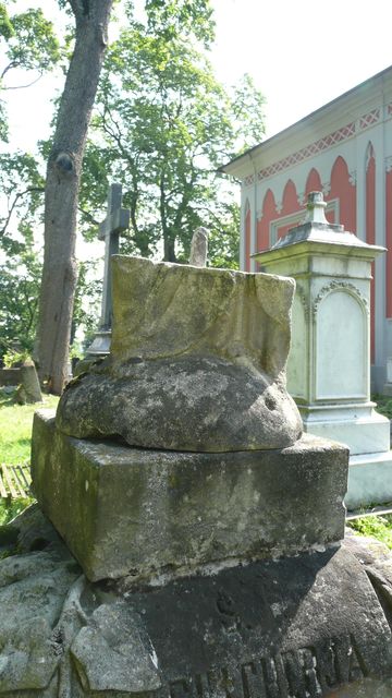 The tombstone of Pulcheria Hornowska from the Ross Cemetery in Vilnius, as of 2013.