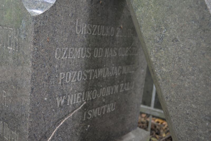 Inscription from the gravestone of Urszula Brzostek