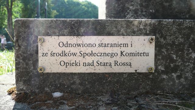 Fragment of the tombstone of Adam and Zofia Bartoszewicz from the Ross Cemetery in Vilnius, as of 2013.