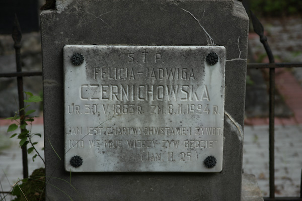 Nagrobek Felicji Czernichowskiej, cmentarz na Rossie w Wilnie, stan na 2013 r.
