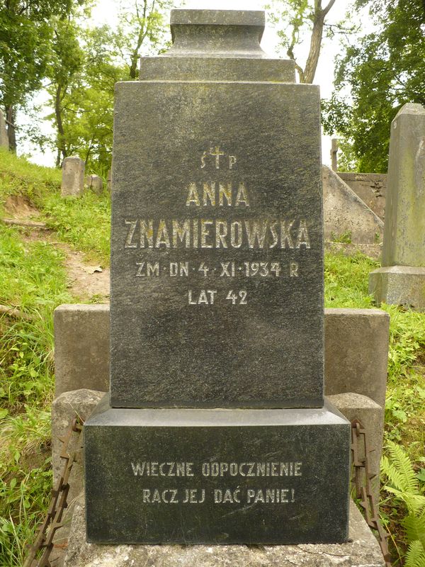 Inskrypcja nagrobka Anny Znamierowskiej, cmentarz Na Rossie w Wilnie, stan z 2013