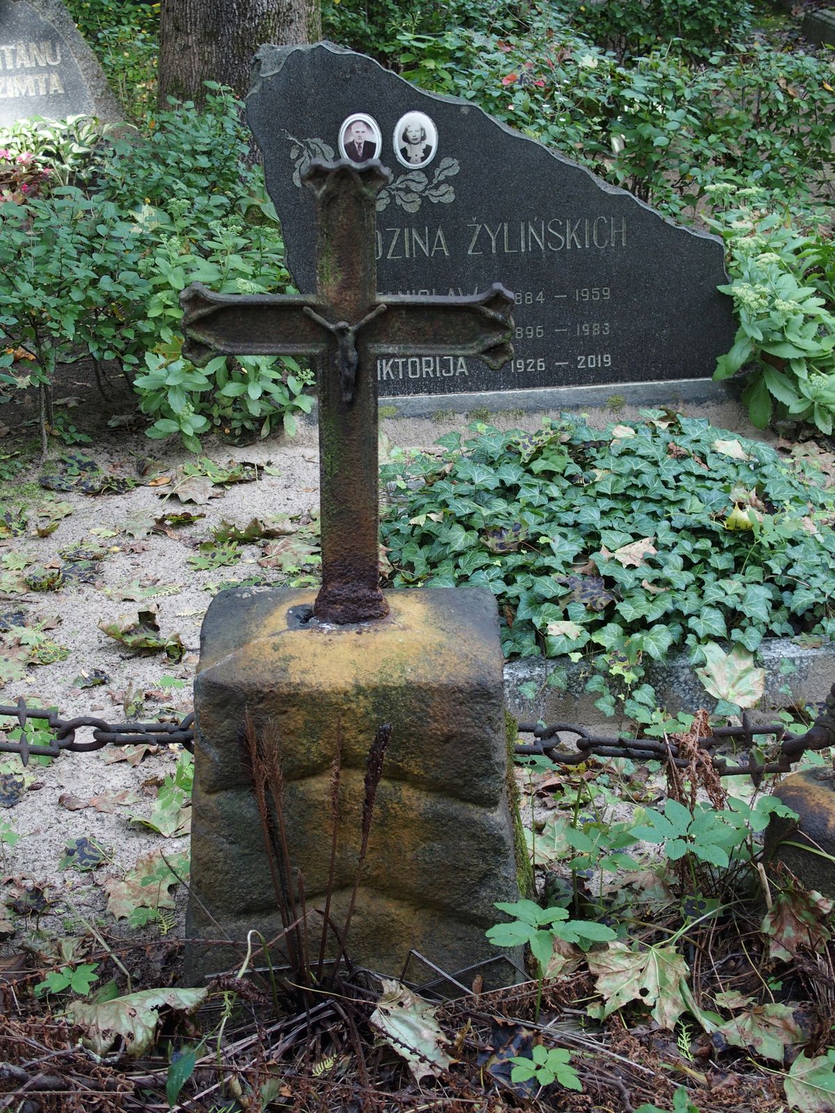 Tombstone of Bolesław Łapiński, St Michael's cemetery in Riga, as of 2021.