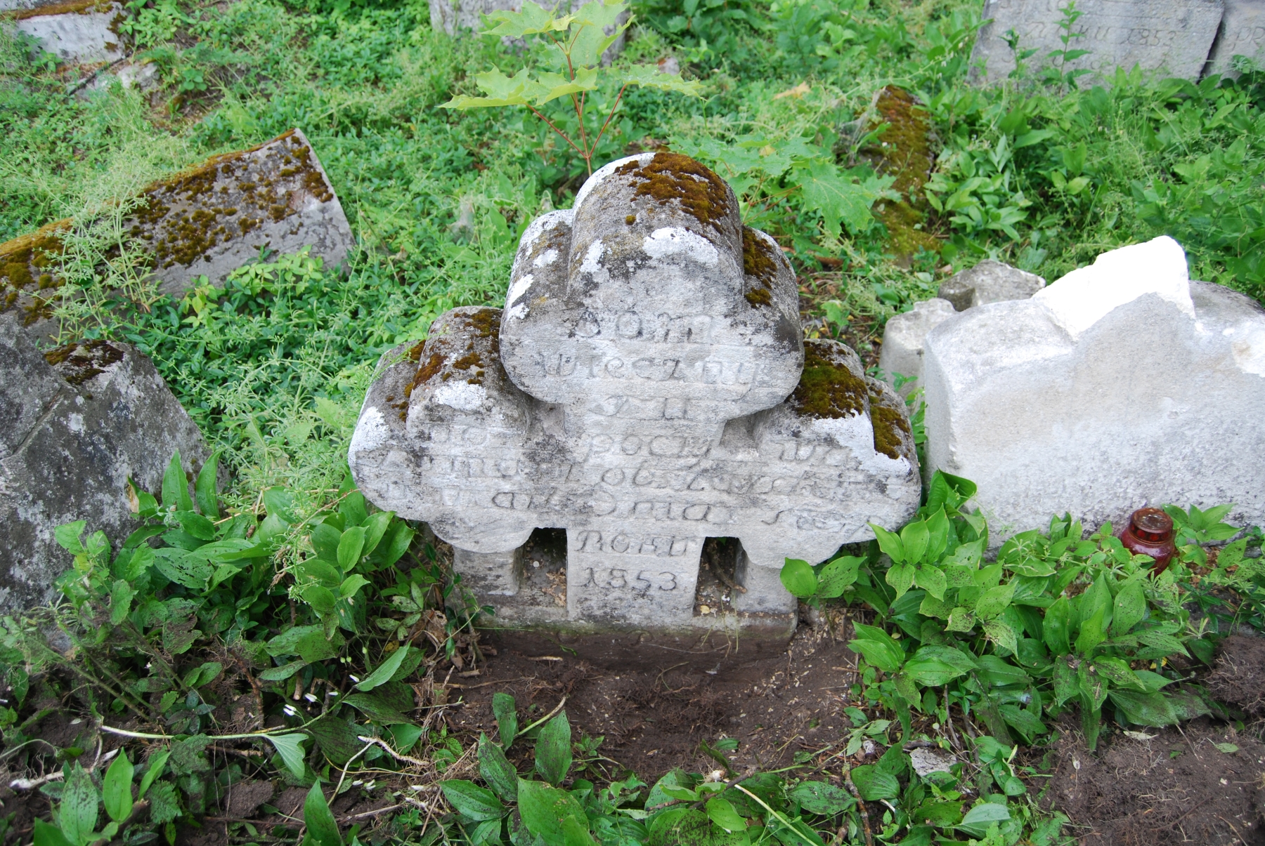 Tomas Obeśayski's tombstone, Ternopil cemetery, as of 2016.