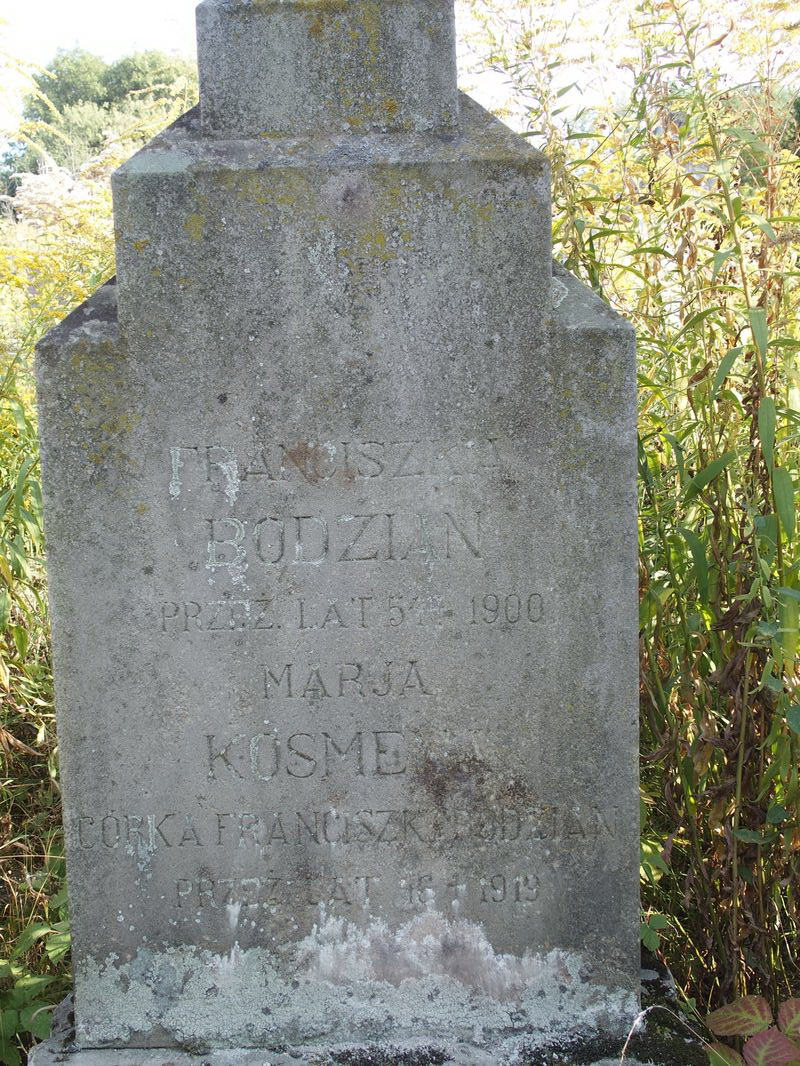 Fragment of the tombstone of Franciszka Bodzian and Maria Kosmena, Ternopil cemetery, as of 2016.