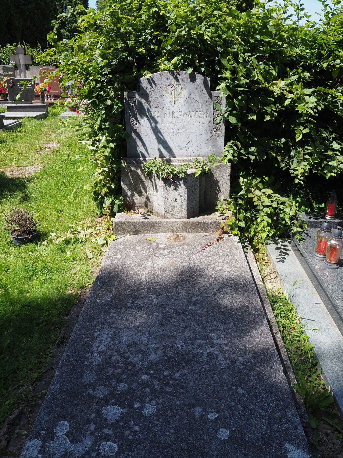Nagrobek Marii Kaczmarczyk, cmentarz w Czeskim Cieszynie, stan z 2022 r.