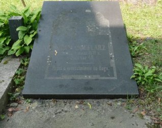 Nagrobek Adama Chmielarza z cmentarza na Rossie w Wilnie, stan z 2013 r.