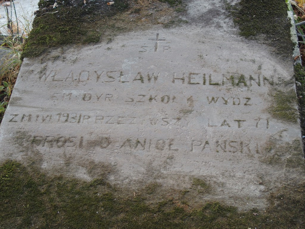 Inskrypcja na nagrobku Władysława Heilmanna, cmentarz w Tarnopolu, stan z 2016