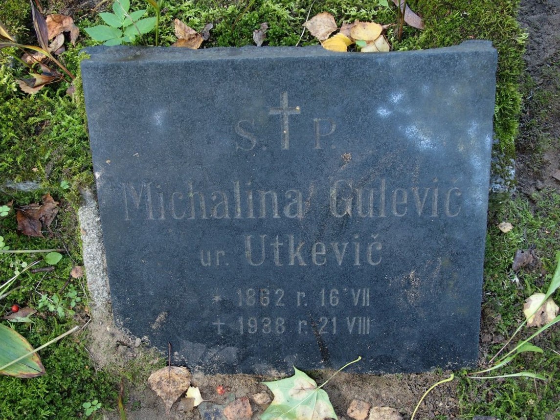 Nagrobek Michaliny Gulewič, cmentarz św. Michała w Rydze, stan z 2021 r.