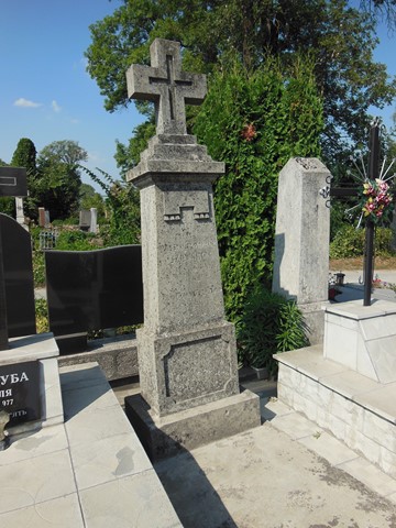 Gravestone of Mieczyslaw Marian Iżewski from the cemeteries of the former Ternopil district, as of 2016.