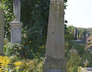 Nagrobek Stanisława Kostynowicza, cmentarz w Tarnopolu, stan z 2016