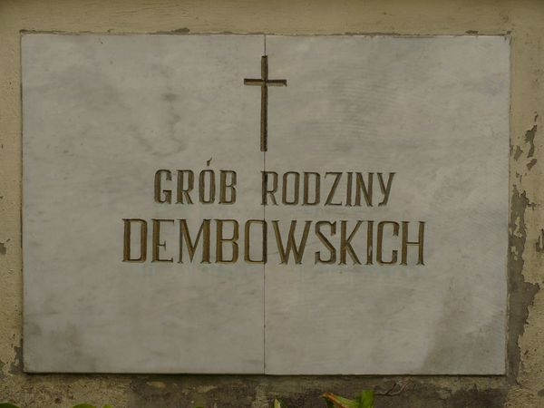 Inscription of the tomb of the Dembowski family, Na Rossie cemetery in Vilnius, as of 2013